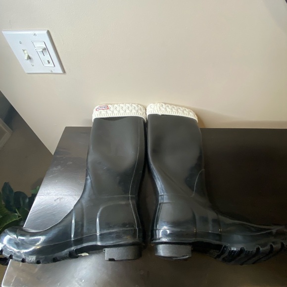 Hunter waterproof rain winter boots with removable sock leg warmer, size size 8 - Picture 9 of 10